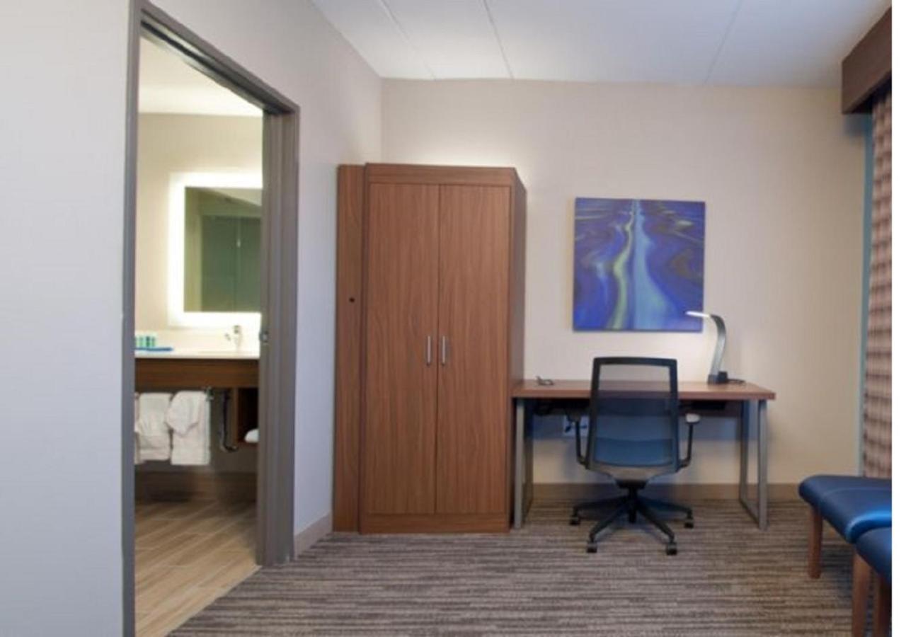 Holiday Inn Express Quantico - Stafford By Ihg Экстерьер фото