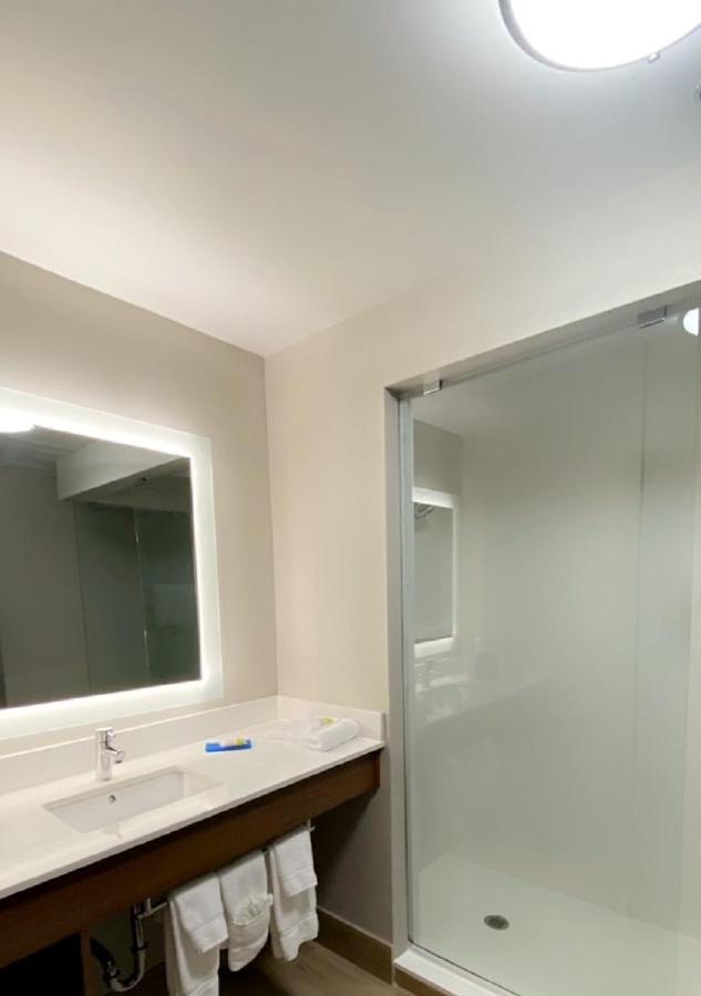 Holiday Inn Express Quantico - Stafford By Ihg Экстерьер фото