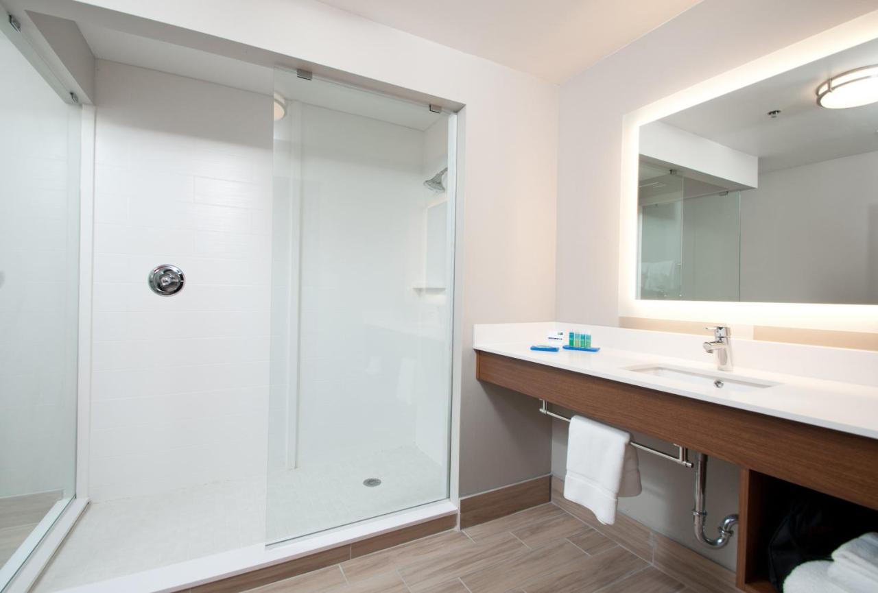 Holiday Inn Express Quantico - Stafford By Ihg Экстерьер фото