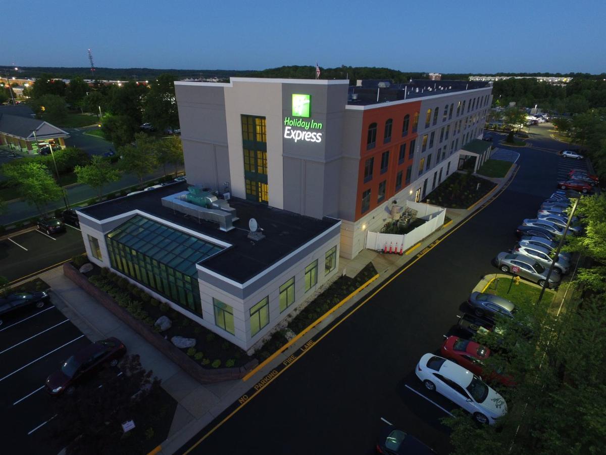 Holiday Inn Express Quantico - Stafford By Ihg Экстерьер фото